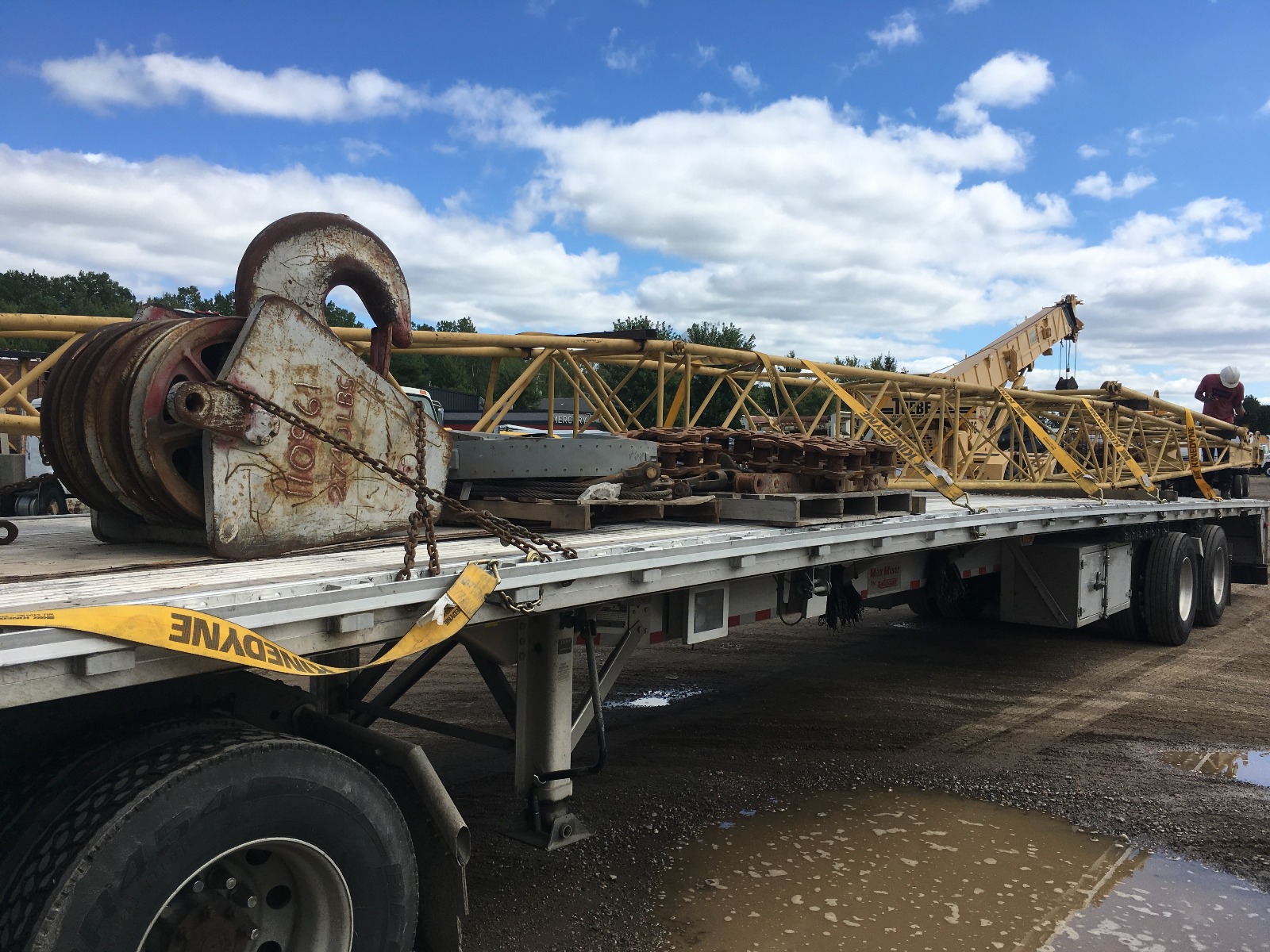 Heavy haul fleet on a U.S. highway
